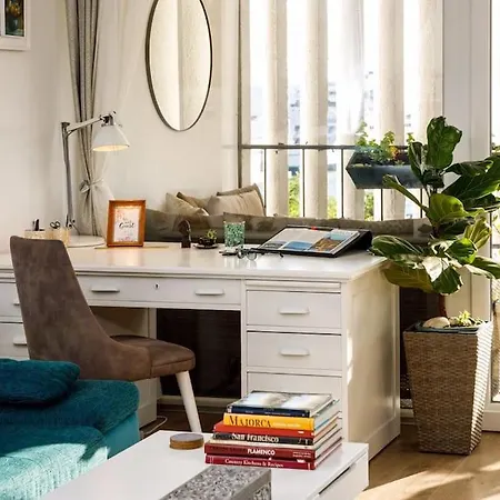 Lejlighed Sunset Oasis “velly” 1br W/ Sea View & Parking