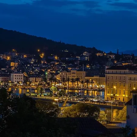 Sunset Oasis “velly” 1br W/ Sea View & Parking Lejlighed Split