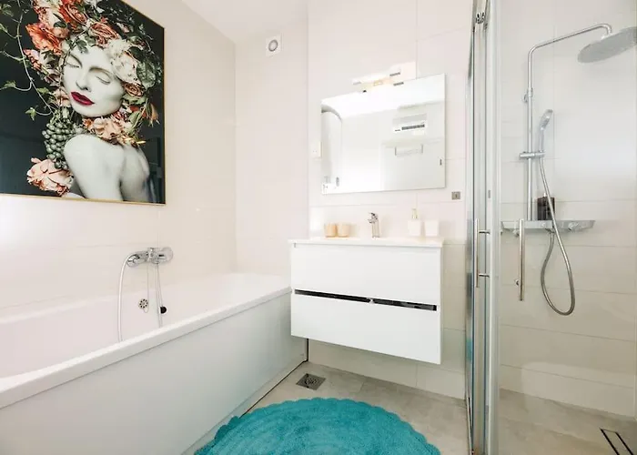 Sunset Oasis “velly” 1br W/ Sea View & Parking Appartamento